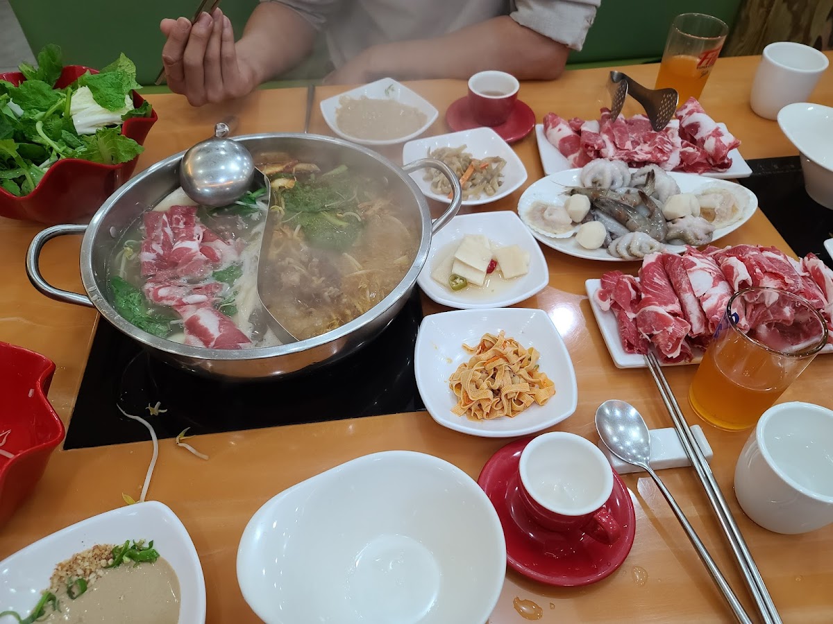 Hwangsan Shabu Shabu Photos 2